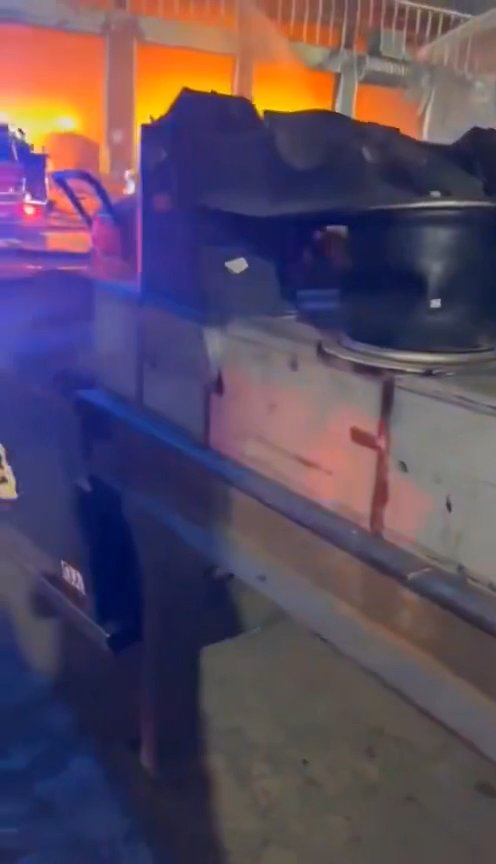π₯ INCREDIBLE VIEWER VIDEO CAPTURES INTENSE FREEHOLD COMMERCIAL FIRE π
